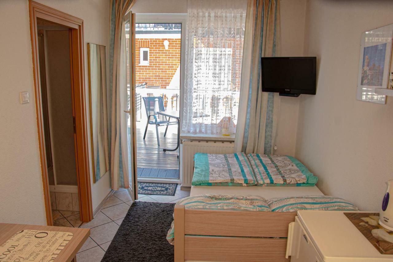Zielona Okiennica Chillout Appartement Chłopy Buitenkant foto
