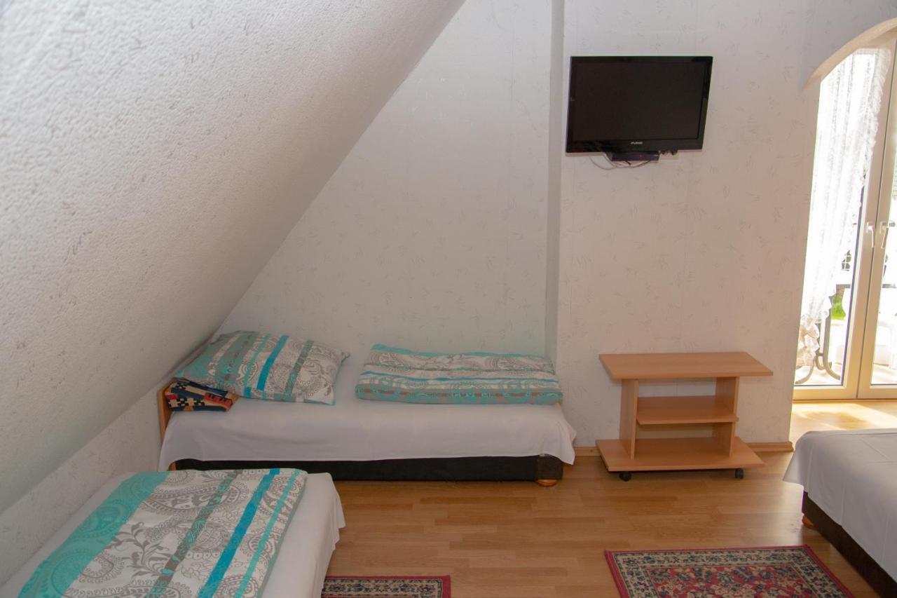 Zielona Okiennica Chillout Appartement Chłopy Buitenkant foto